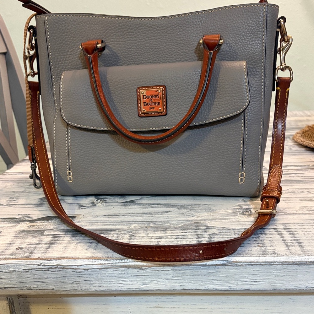 DOONEY & BOURKE  Large Leather LEISURE Shopper Tote Bag Handbag NEW GRAY